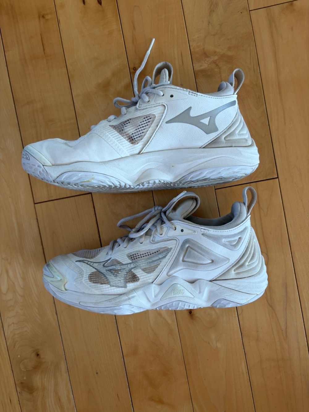 Mizuno All-White Athletic Sneakers